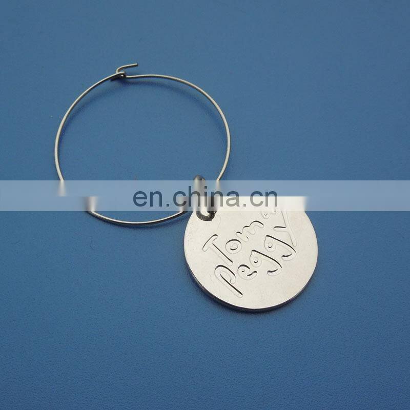 Golden round shape customized laser logo wine charms for wine glass wine bottles