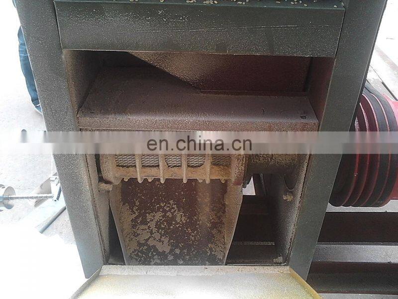 2018 New product abrasive roll rice polishing machine on sale