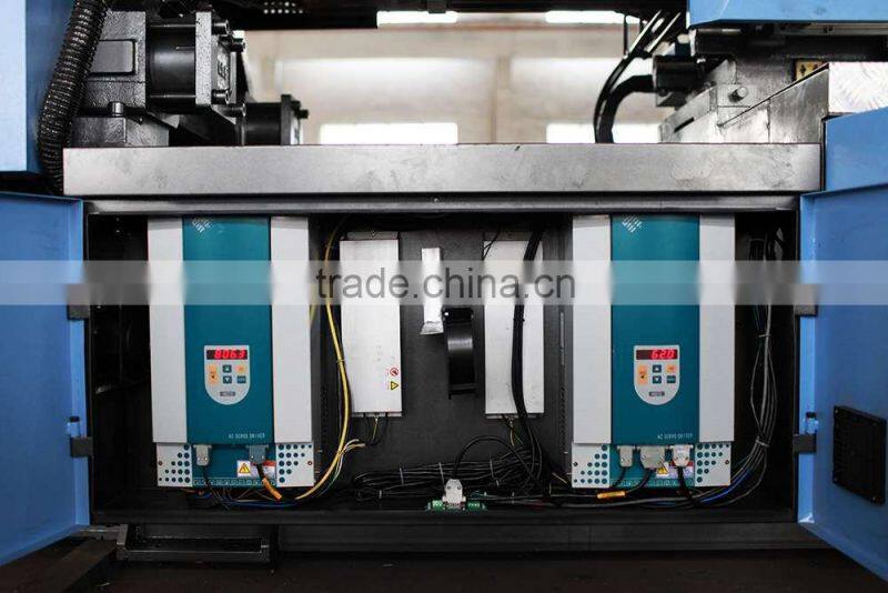 LSF308 ice cream container injection moulding machine