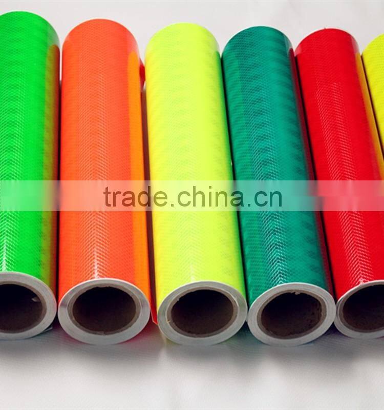 China Manufacturer of Advertising Adhesive outdoor advertising flex