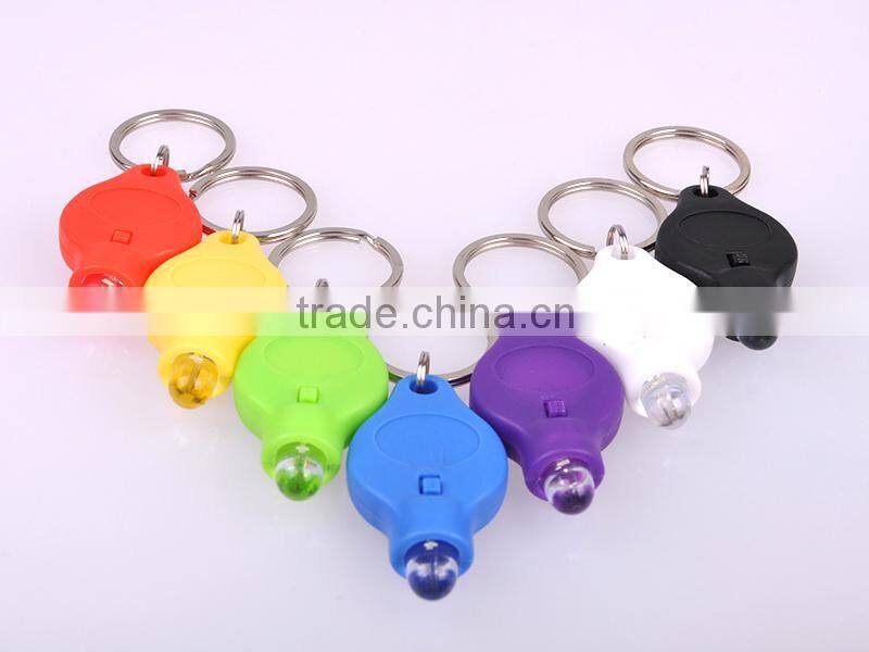 high quality Plastic 40000mcd White light LED promotion key chain factory