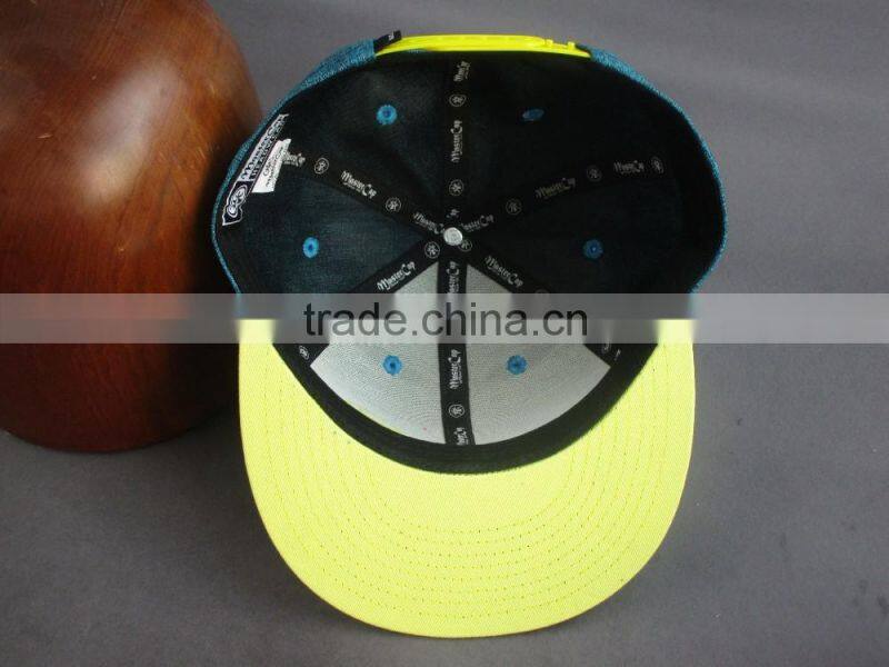 Customer 6- panel Embroidered Snapback Hat