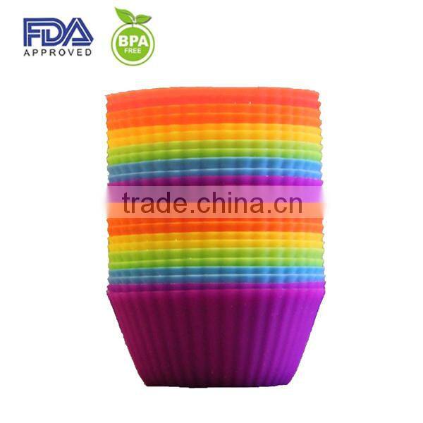 Jumbo Silicone Baking Cups /Muffin Liners in Storage Container