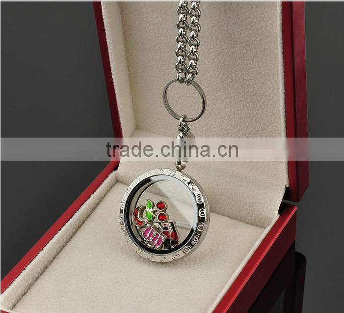 New arrival stainless steel waterproof pendant locket,screw engraved triangle floating