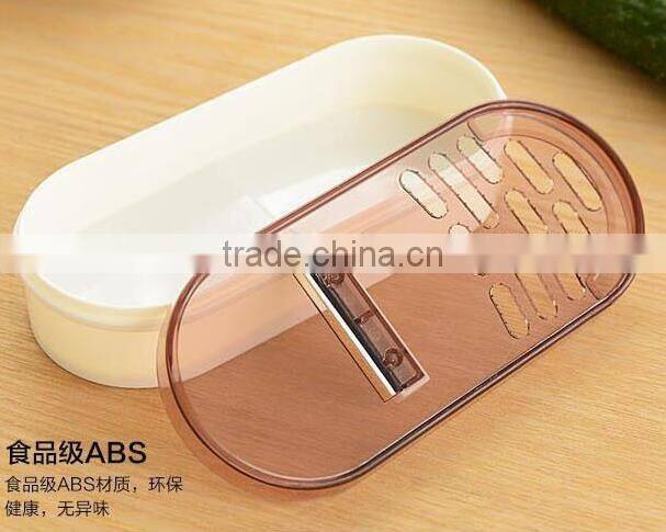 CY126 Mini Sharpener Shaped Beauty Mask Cucumber Slicer