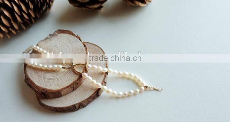 trendy 4-5mm white rice shape freshwater pearl bracelet