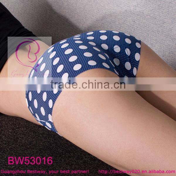 Hot sexy girl photo of leg cut panties