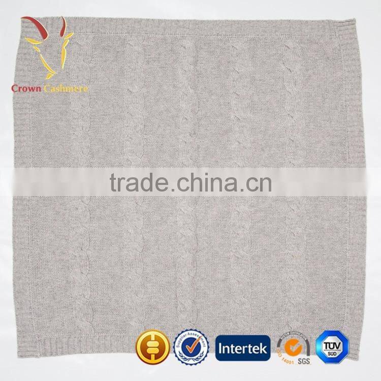 High Quality Solid Cabke Knit Baby Blanket For Winter