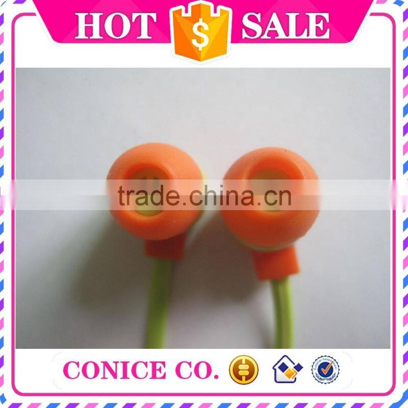 2015 wholesale silicone plastic plug in ear earbuds stereo handsfree wired microphone earphones
