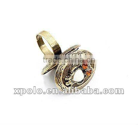 Large Antique Bronze Plated Metal Carving Men's Ring