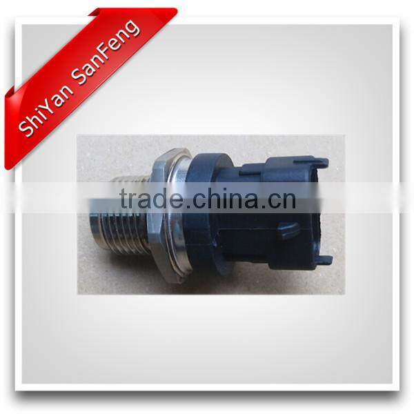 Dongfeng Truck Spare Parts Common Rail Pressure Sensors 0281002937