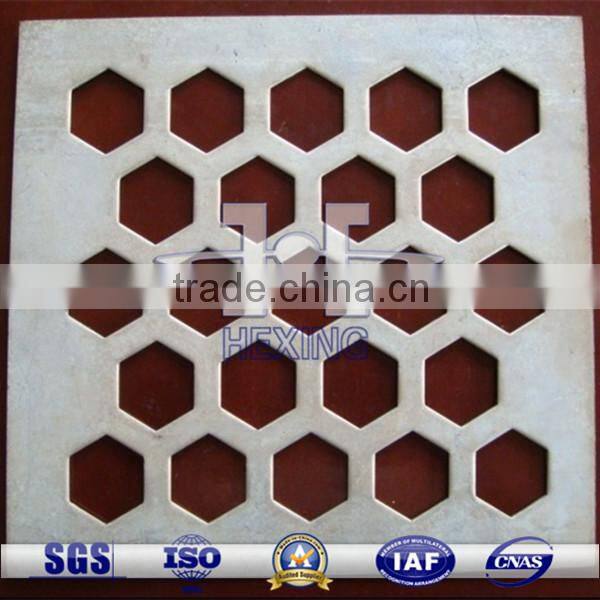 Galvanized Hexagonal Hole Perforated Metal Mesh