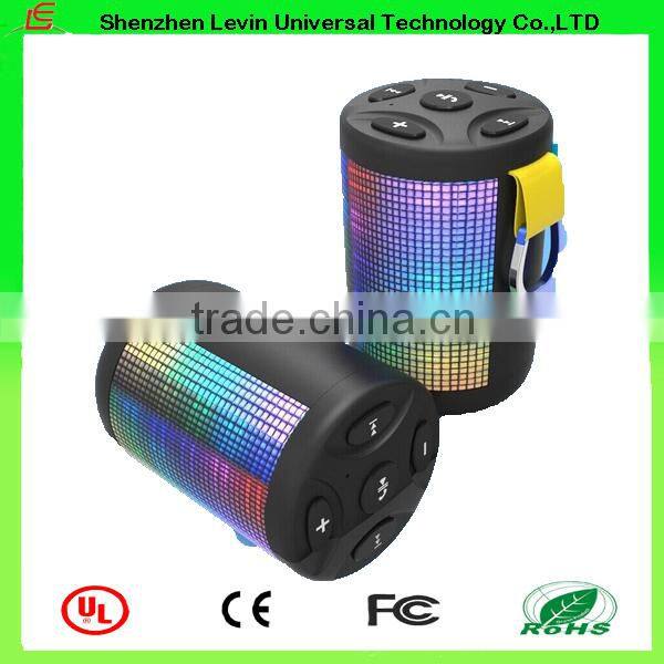 NFC Handsfree 1800MAH Cheap RGB Light New Bluetooth Speaker