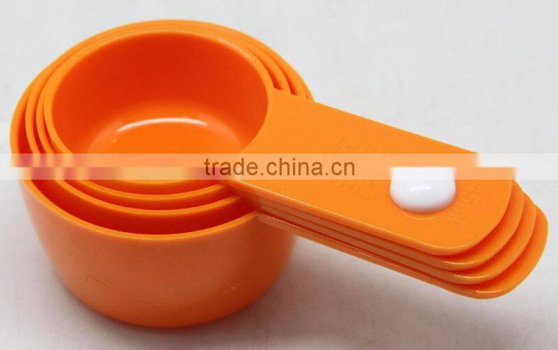 PLASTIC 4PCS MEASURING CUP SET, ROUND & SQUARE