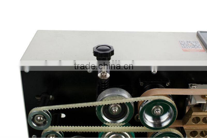 Continuous sealing machine for tea bag seal