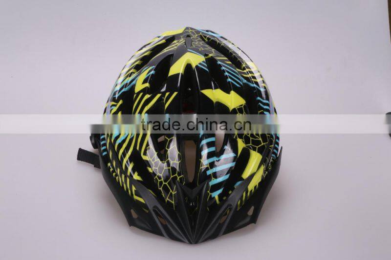 China wholesale PC in-mold bicycle helmet with good ventilation performance for adult