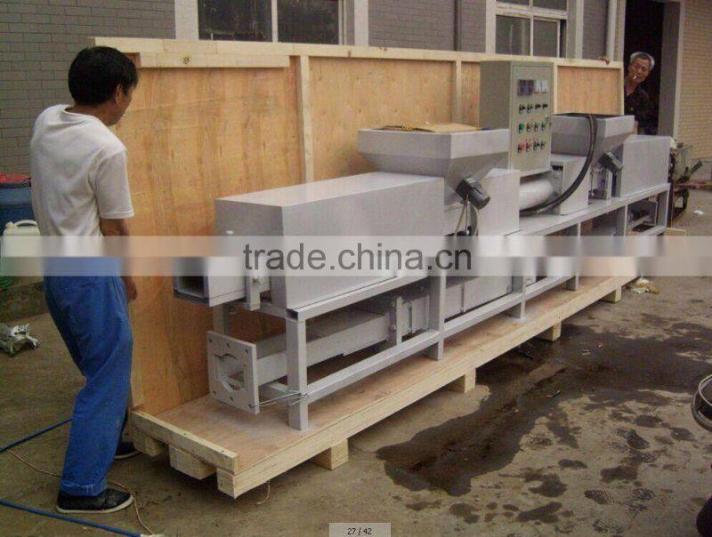 Sell wood sawdust block machine used for wood pallet