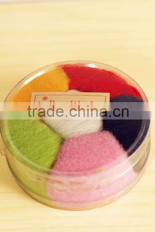 Dyed 100% Merino raw wool for wet and dry felting