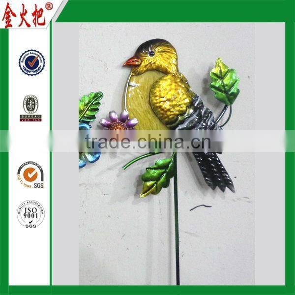 Hot Sell Delicate Multicolor metal birds garden stake