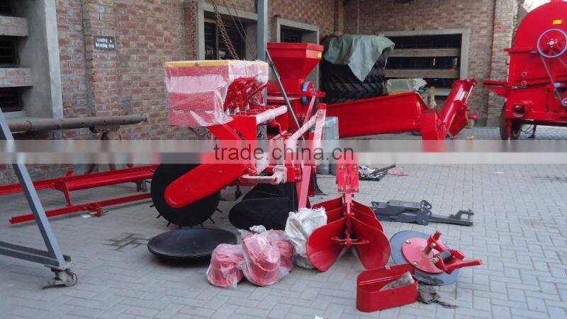 Farm maize huller and thresher / Corn Shelling Machine
