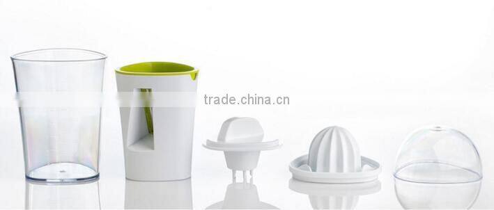 2 in 1 multifunctional plastic kitchen tools manual citrus juicer and spiral vegetable slicer grater
