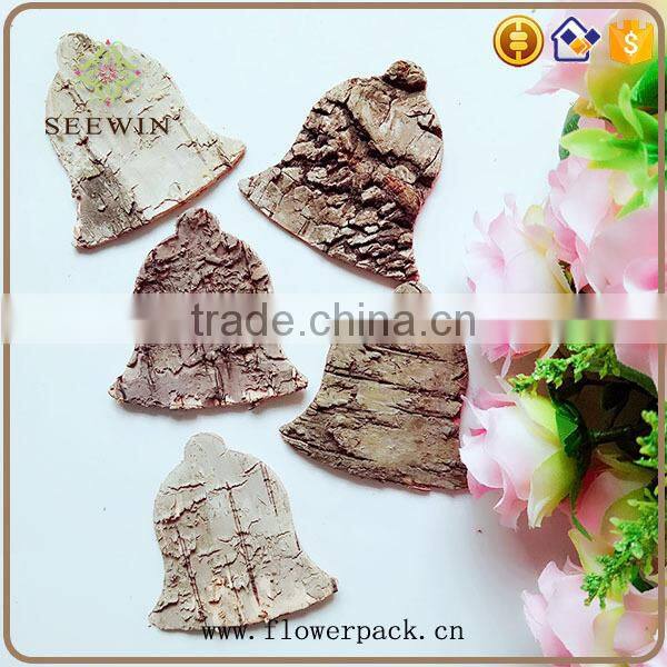 Christmas series natural flowered bark engraving