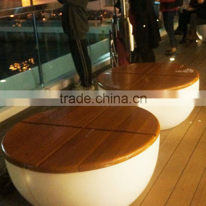 Large fiberglass round mall chair