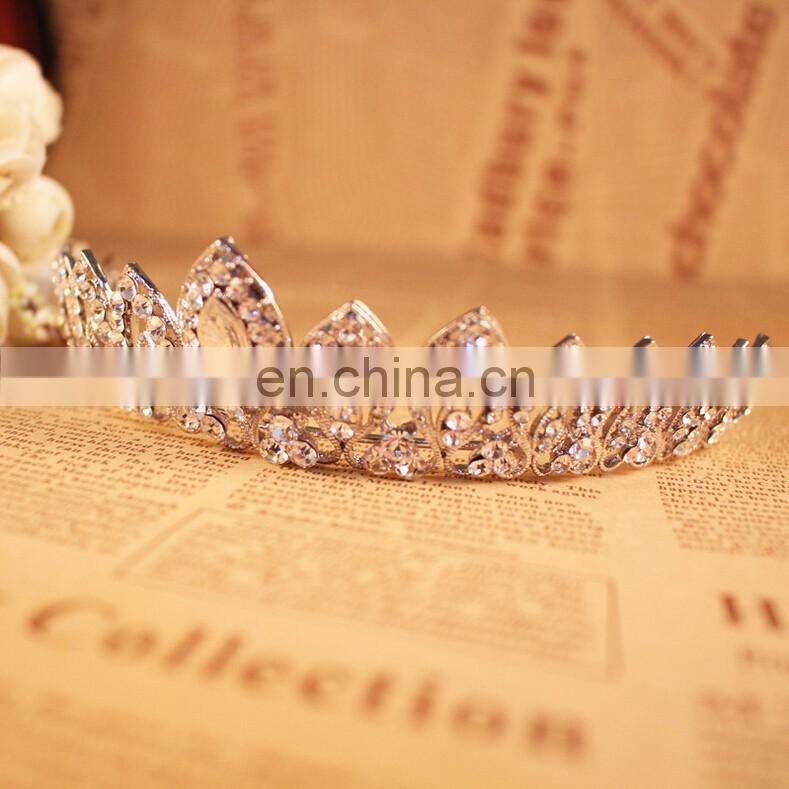 Unique Design Retro Alloy Diamond Crown Wedding Headdress