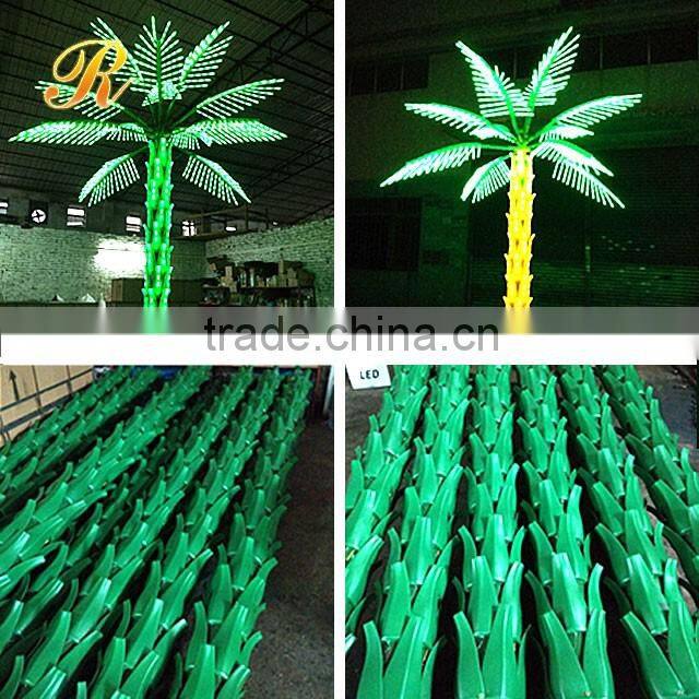 Lighted artificial palm tree wholesale christmas decorations