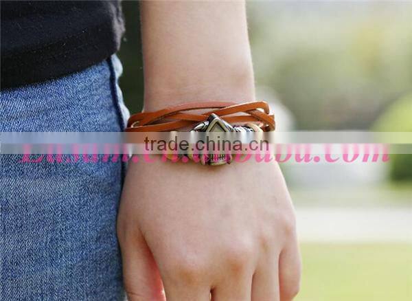 Custom leather braided bracelet with skull