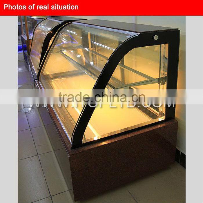 single curve bakery refrigerator showcase