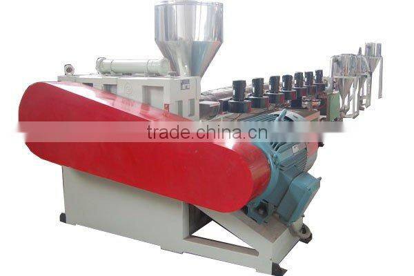 Plastic granulator for PVC powder materials