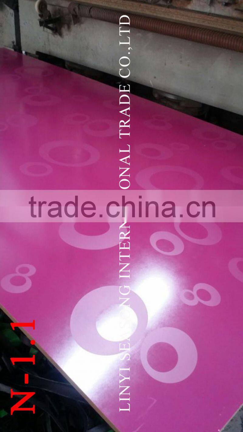 Beautiful 2015 new star design mdf slot board display board with aluminium bar