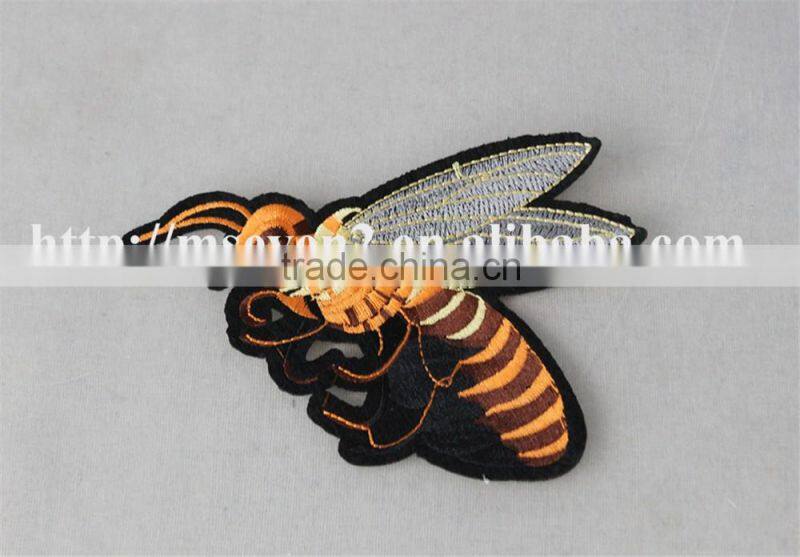 high quality beautiful bee patch 3d custom embroidery trim for clothing