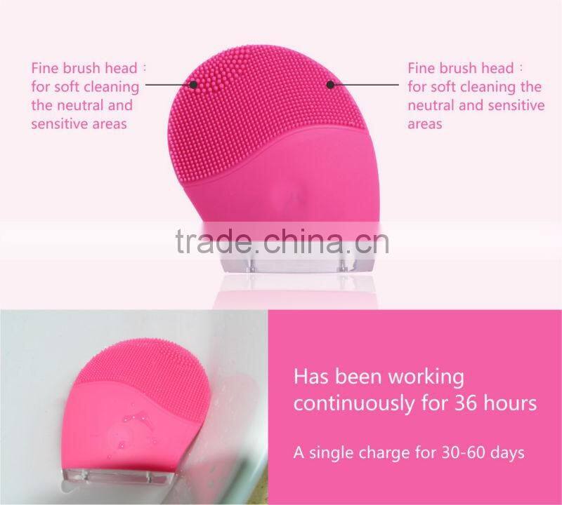 Handheld girl use facial cleansing brush blackhead extractor exfoliating scrub