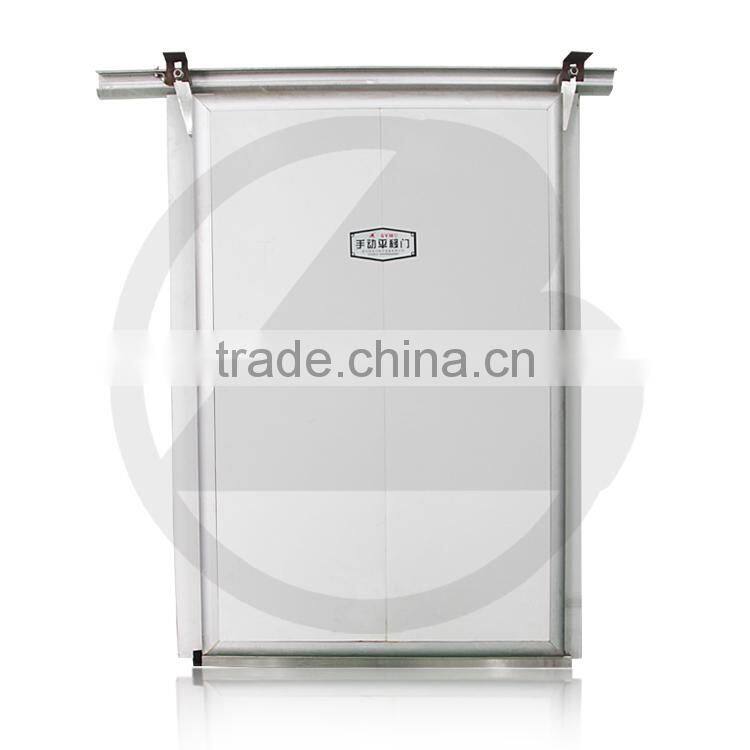 Manual sliding door cold store
