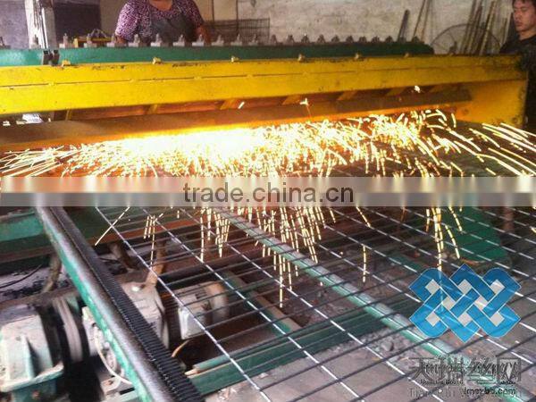 High quality of galvanized and black steel welded wire mesh panel