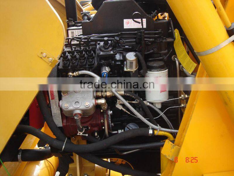 compact backhoe loader with 1m3 loading bucket