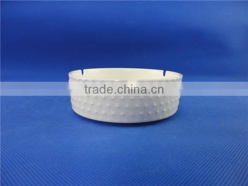ceramic round ashtry