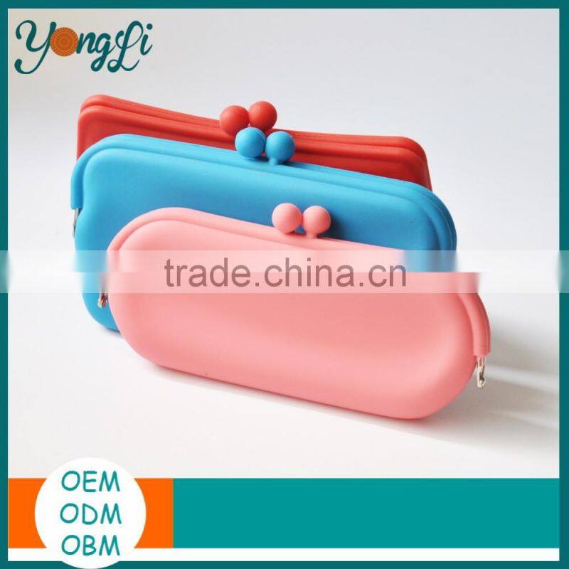 Cheap Goods From China Portable Silicone Soft Pouch Sunglasses Case