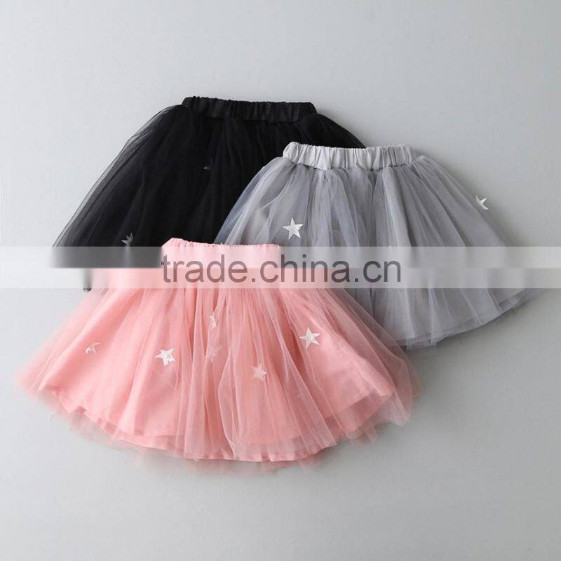 S16742A Fashion kids wearing mini short skirts