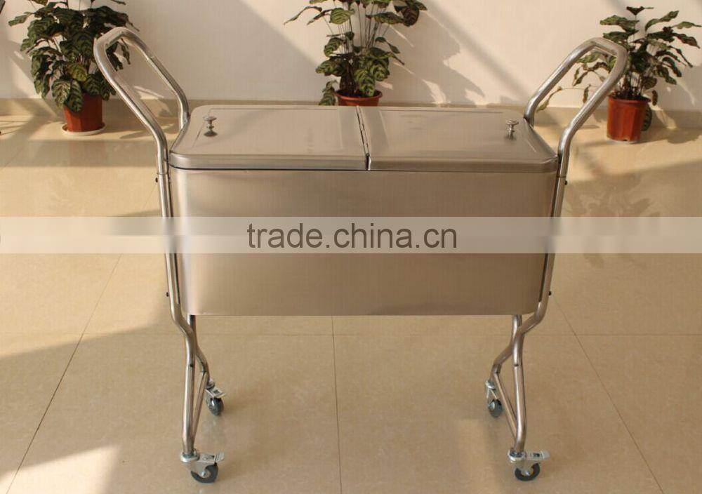 Rolling ice bucket cooler for beverage, Table Cooler