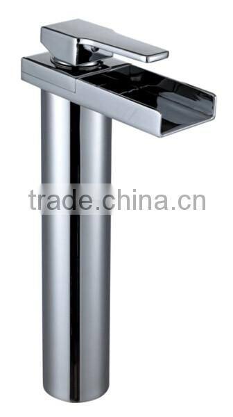 Single hole square lavatory faucet/basin faucet