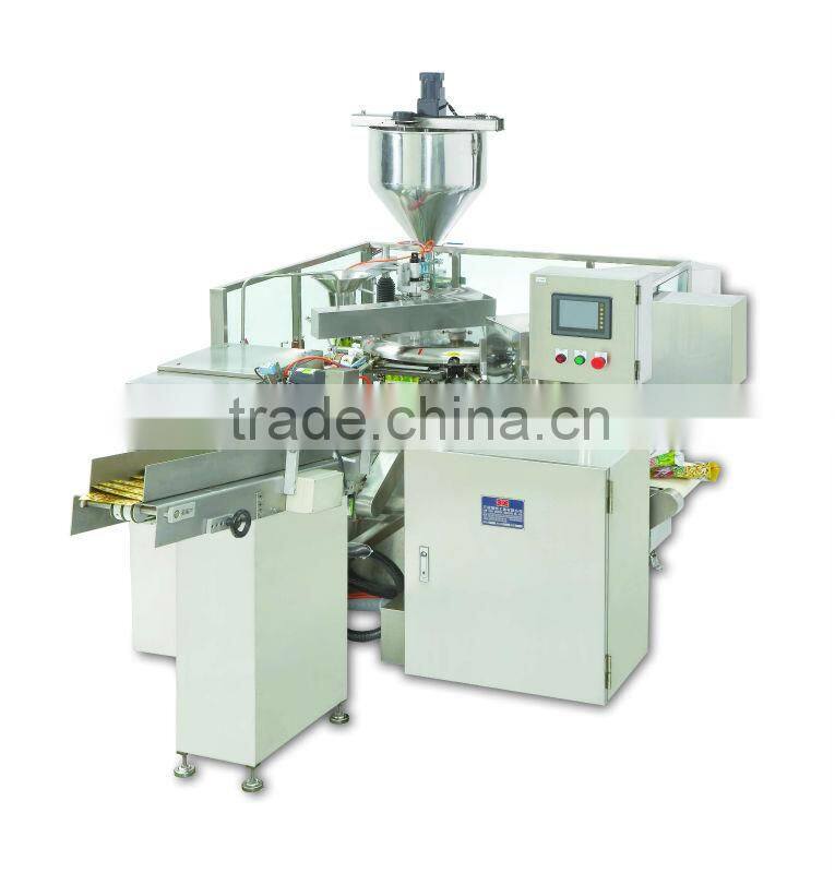Automatic frozen food filling packing machine