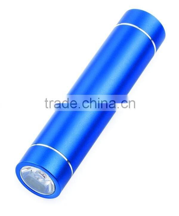 2-In-1 Cylindrical Mobile Power Bank with Flashlight