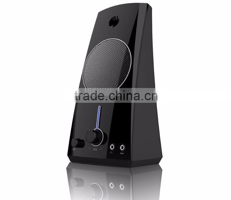 New Arrival Hot Sales Black Microphone Speaker