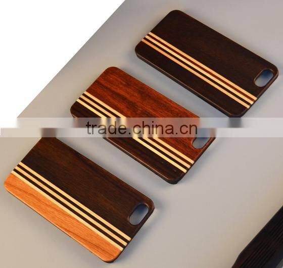 MOBILE PHONE CASE CUSTOMIZED in natural solid wood finish