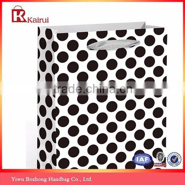Luxury paper shopping gift bag wholesale
