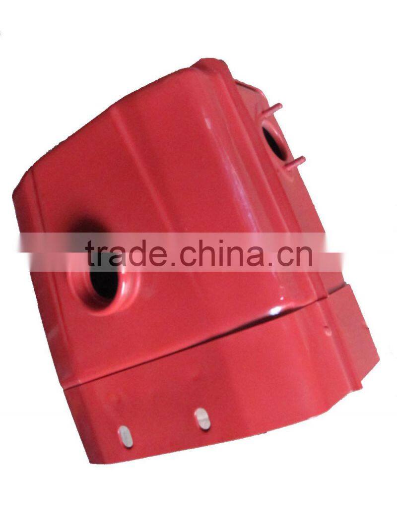 Agricultural diesel engine fuel tank for tractors