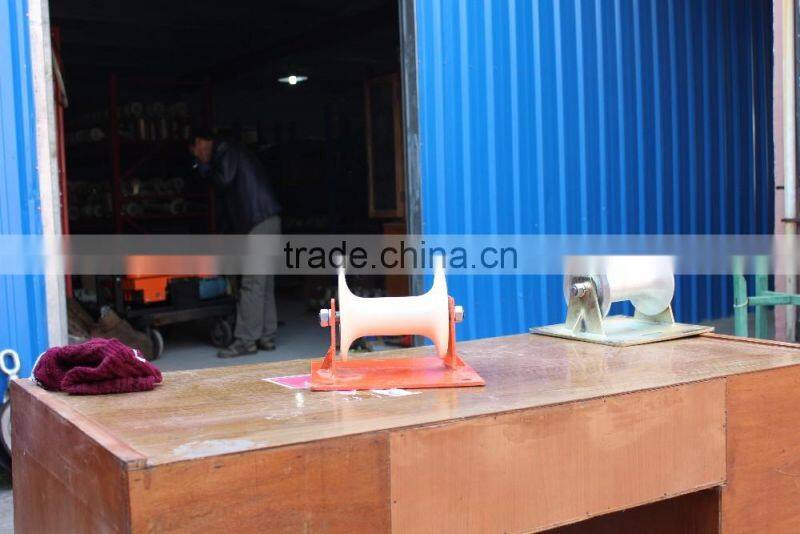 Steel plate supported flat cable ground roller,cable puller